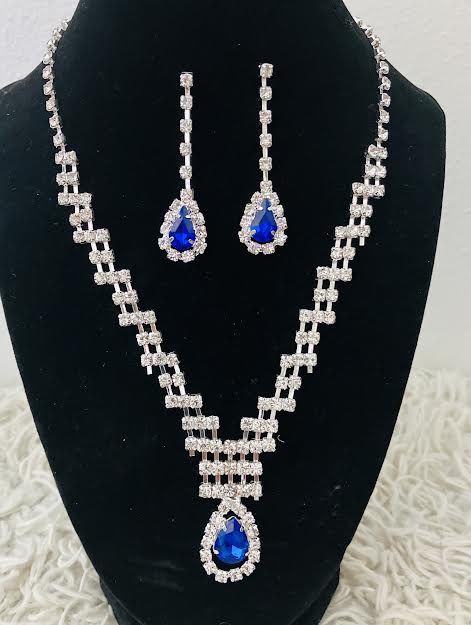 Royal blue pendant set