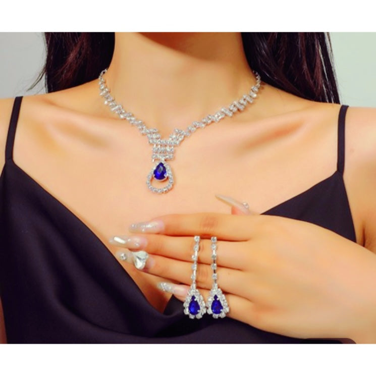 Royal blue pendant set